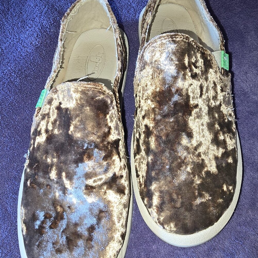 Sanuk Slup On